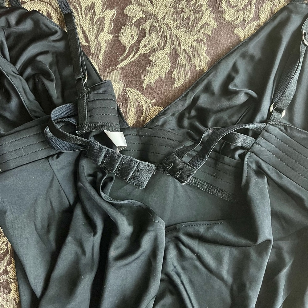 Victoria Secret Chemise/Slip Black Size-Medium - Picture 11 of 16